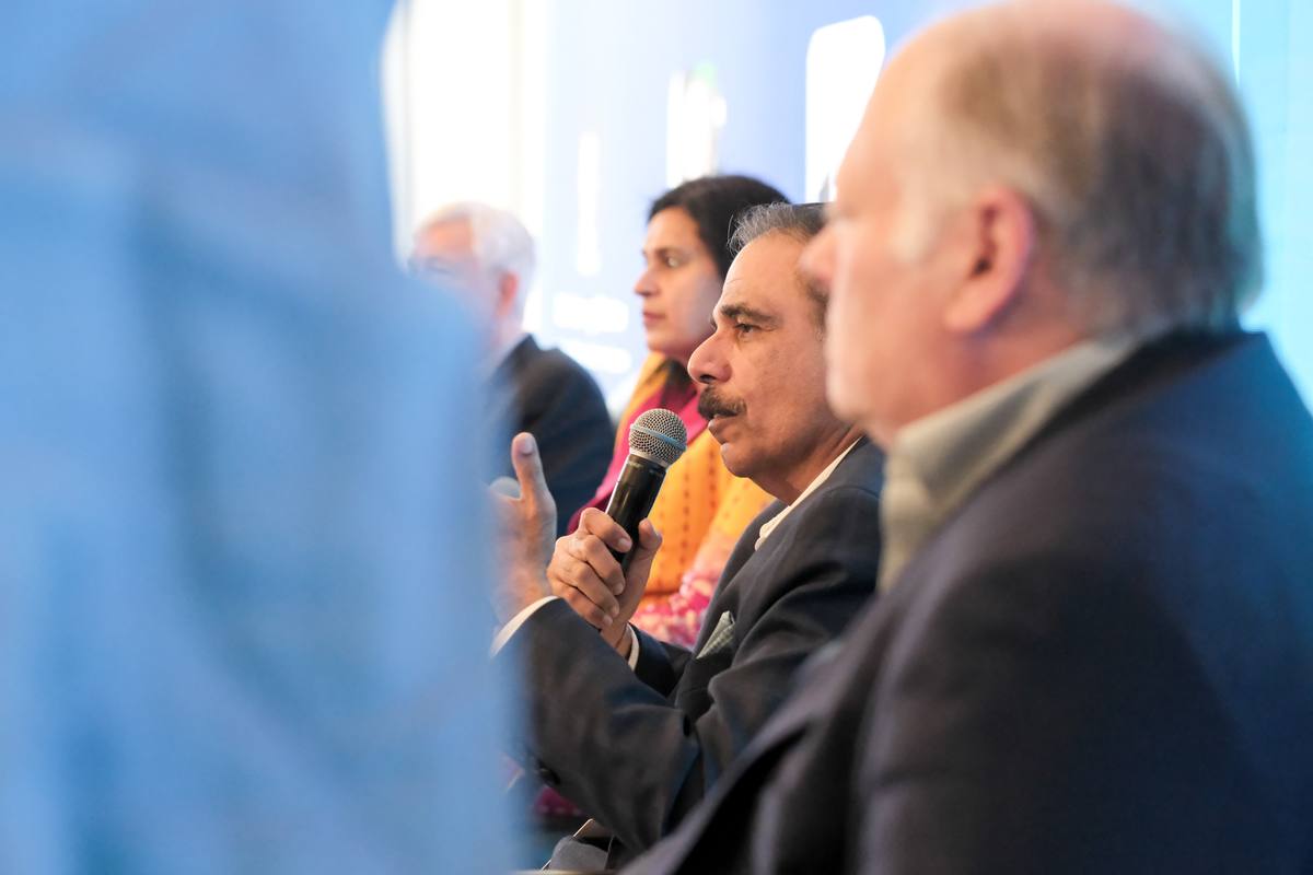 IHP (Sponsor talk) — photo 2